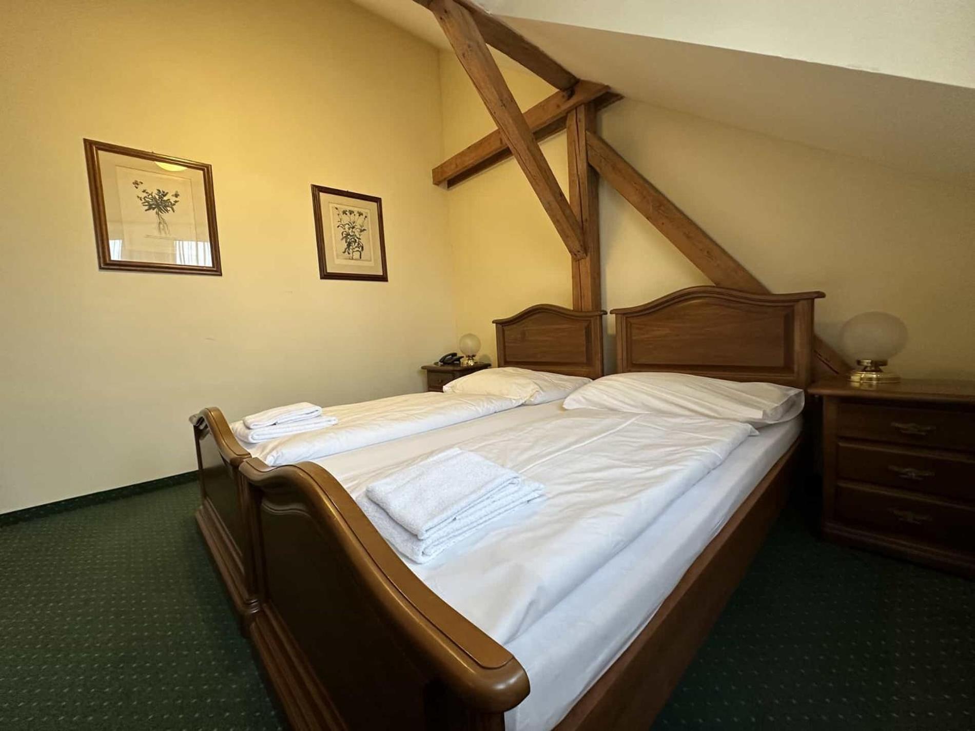 Hotel U Zamecku Cihelny Karlsbad Eksteriør billede
