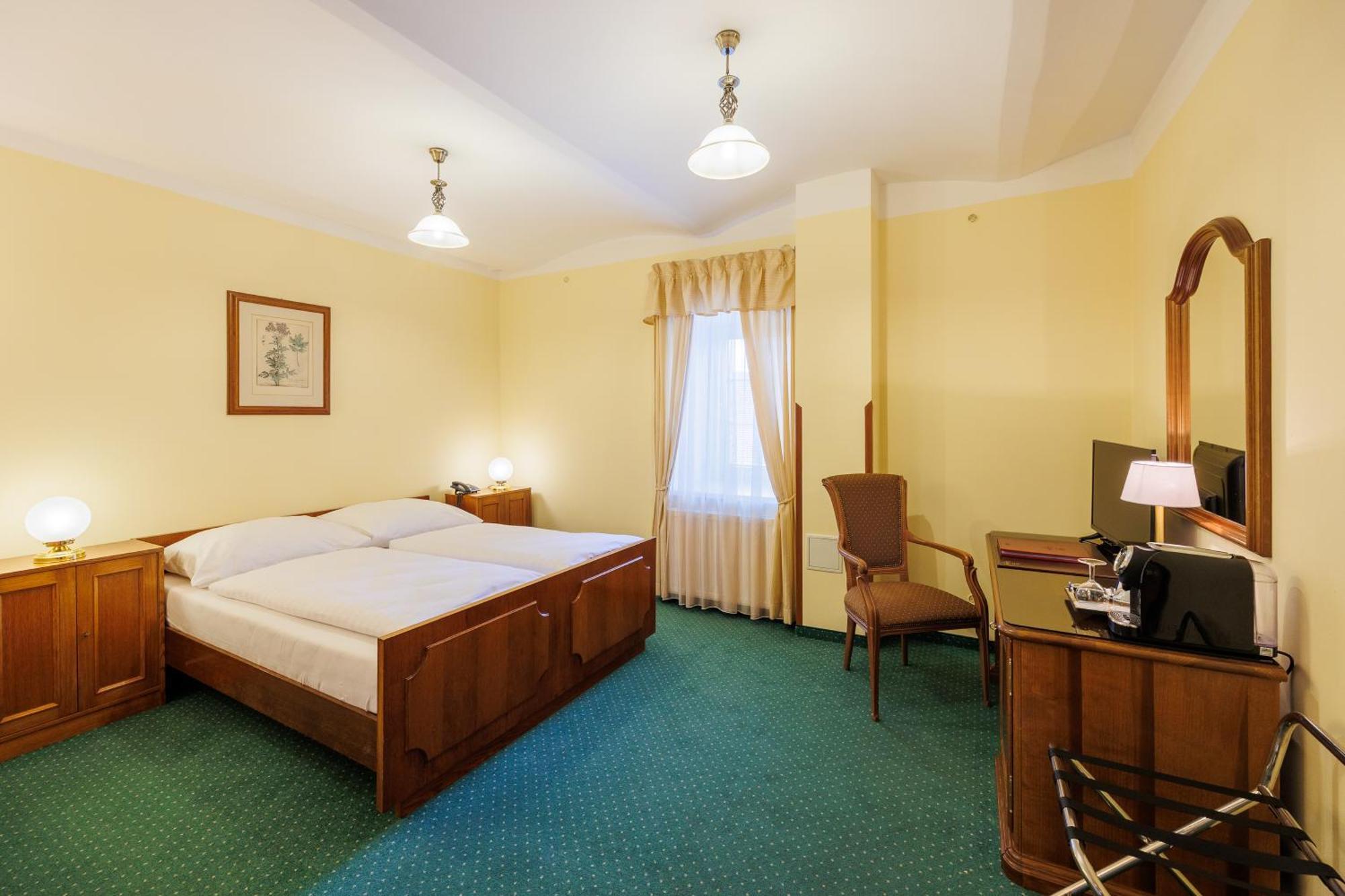Hotel U Zamecku Cihelny Karlsbad Eksteriør billede