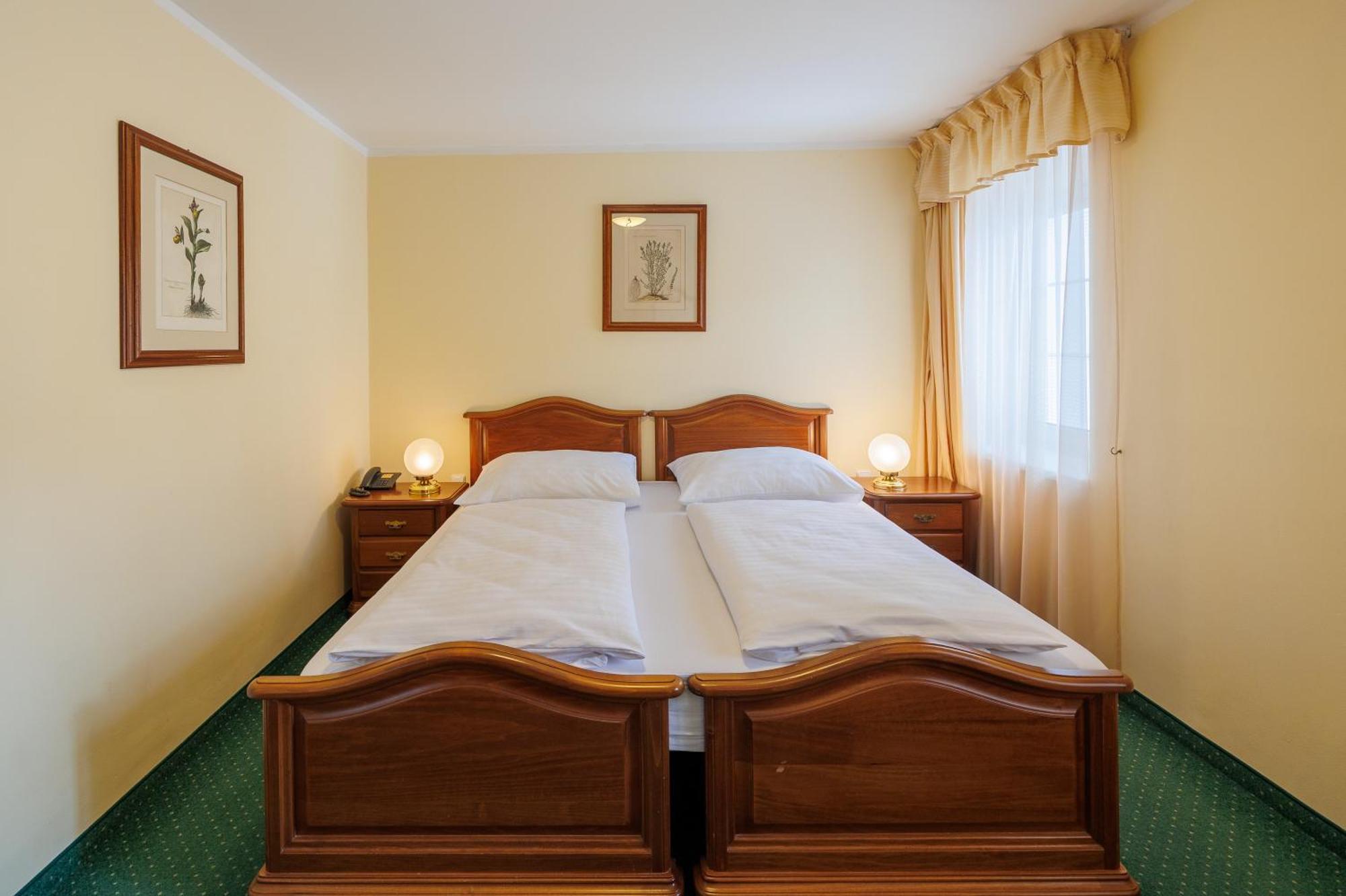 Hotel U Zamecku Cihelny Karlsbad Eksteriør billede